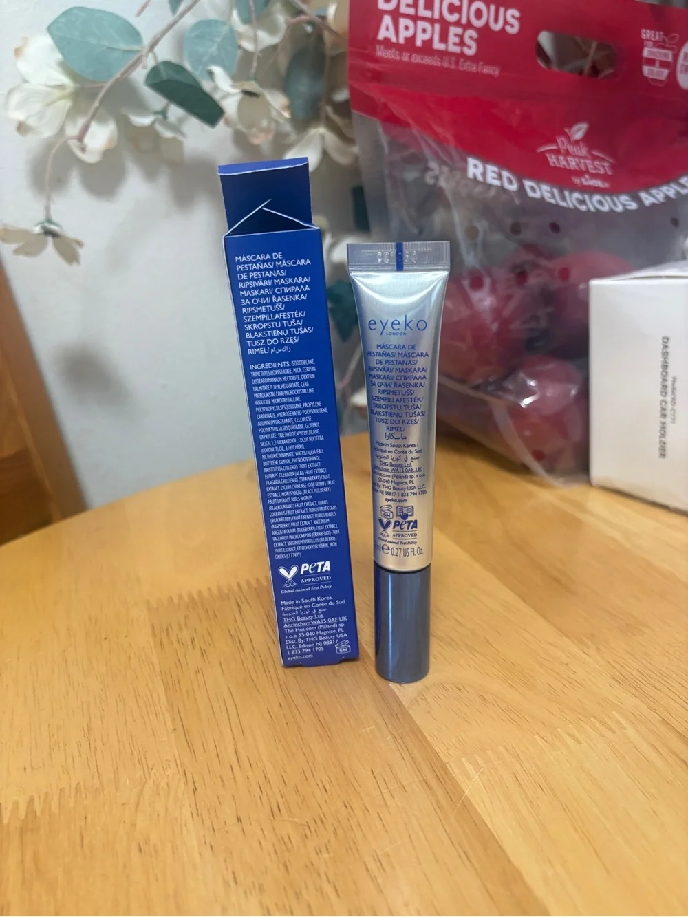 eyeko London Beach Waterproof Mascara - Volume & Lift~BLACK 8ML/.27oz , BNIB,New